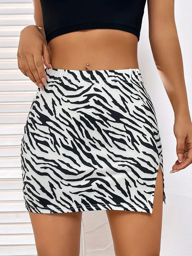 ZESTY ZEBRA STRIPED MINI SKIRT