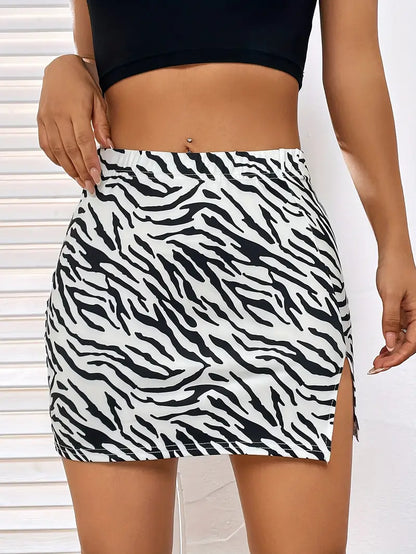 ZESTY ZEBRA STRIPED MINI SKIRT